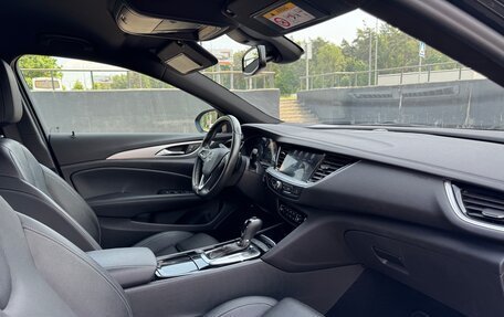 Opel Insignia II рестайлинг, 2021 год, 2 799 000 рублей, 9 фотография