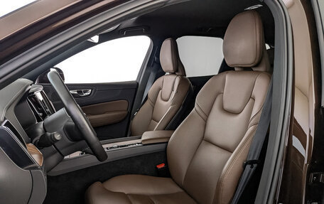 Volvo XC60 II, 2021 год, 4 297 000 рублей, 20 фотография