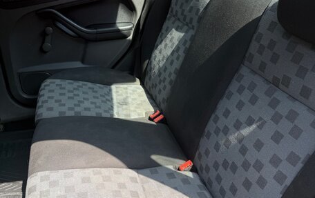 Ford Focus II рестайлинг, 2005 год, 370 000 рублей, 15 фотография