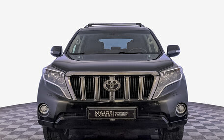 Toyota Land Cruiser Prado 150 рестайлинг 2, 2016 год, 3 100 000 рублей, 2 фотография