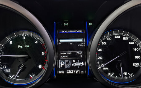 Toyota Land Cruiser Prado 150 рестайлинг 2, 2016 год, 3 100 000 рублей, 16 фотография