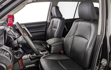Toyota Land Cruiser Prado 150 рестайлинг 2, 2016 год, 3 100 000 рублей, 20 фотография