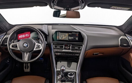 BMW 8 серия, 2020 год, 8 690 000 рублей, 14 фотография