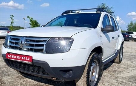 Renault Duster I рестайлинг, 2015 год, 920 000 рублей, 2 фотография
