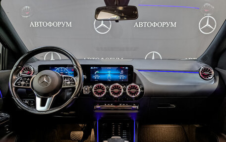 Mercedes-Benz GLA, 2021 год, 3 850 000 рублей, 14 фотография