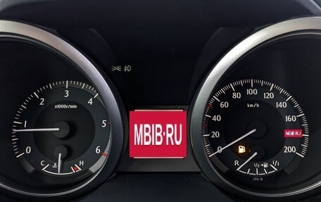 Toyota Land Cruiser Prado 150 рестайлинг 2, 2014 год, 3 500 000 рублей, 16 фотография