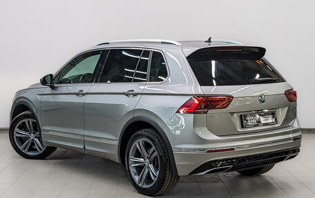Volkswagen Tiguan II, 2019 год, 3 070 000 рублей, 7 фотография