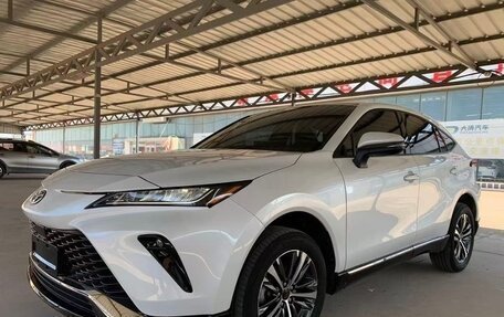 Toyota Venza, 2022 год, 2 600 000 рублей, 1 фотография