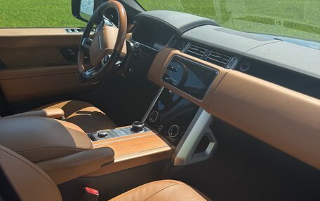 Land Rover Range Rover IV рестайлинг, 2021 год, 10 900 000 рублей, 25 фотография