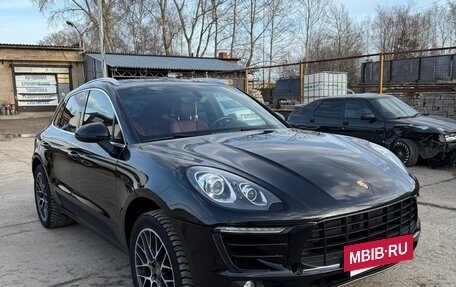 Porsche Macan I рестайлинг, 2014 год, 2 500 000 рублей, 2 фотография