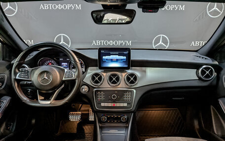Mercedes-Benz GLA, 2018 год, 2 620 000 рублей, 14 фотография