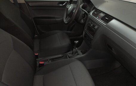 Skoda Rapid I, 2017 год, 799 000 рублей, 11 фотография