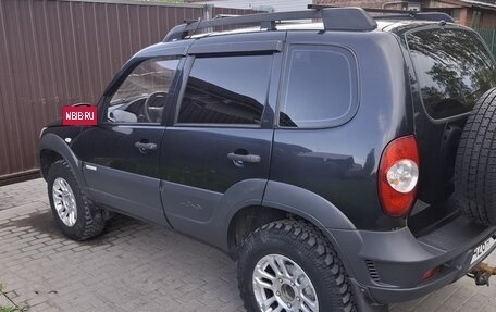 Chevrolet Niva I рестайлинг, 2015 год, 680 000 рублей, 8 фотография