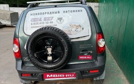 Chevrolet Niva I рестайлинг, 2011 год, 495 000 рублей, 4 фотография