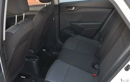 Hyundai Solaris II рестайлинг, 2017 год, 1 295 000 рублей, 11 фотография