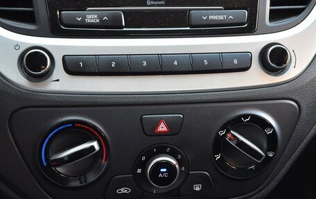 Hyundai Solaris II рестайлинг, 2017 год, 1 295 000 рублей, 14 фотография
