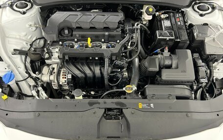 Hyundai Elantra, 2024 год, 2 620 000 рублей, 18 фотография