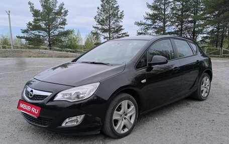 Opel Astra J, 2012 год, 755 000 рублей, 3 фотография