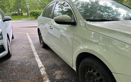 Volkswagen Passat B7, 2012 год, 600 000 рублей, 3 фотография