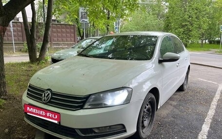 Volkswagen Passat B7, 2012 год, 600 000 рублей, 4 фотография