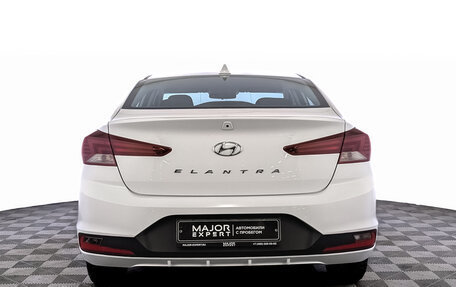 Hyundai Elantra VI рестайлинг, 2019 год, 1 770 000 рублей, 6 фотография