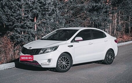 KIA Rio III рестайлинг, 2014 год, 915 000 рублей, 10 фотография