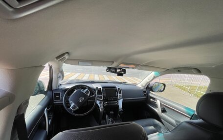 Toyota Land Cruiser 200, 2012 год, 4 700 000 рублей, 18 фотография