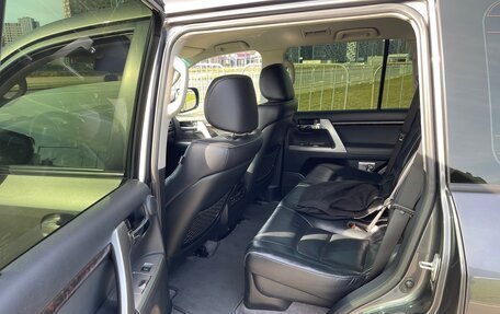 Toyota Land Cruiser 200, 2012 год, 4 700 000 рублей, 20 фотография