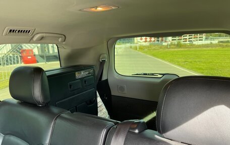 Toyota Land Cruiser 200, 2012 год, 4 700 000 рублей, 21 фотография