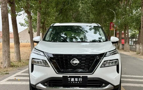 Nissan X-Trail, 2024 год, 2 850 000 рублей, 2 фотография
