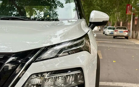 Nissan X-Trail, 2024 год, 2 850 000 рублей, 3 фотография