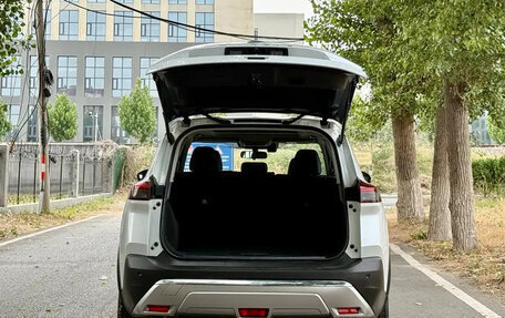Nissan X-Trail, 2024 год, 2 850 000 рублей, 7 фотография