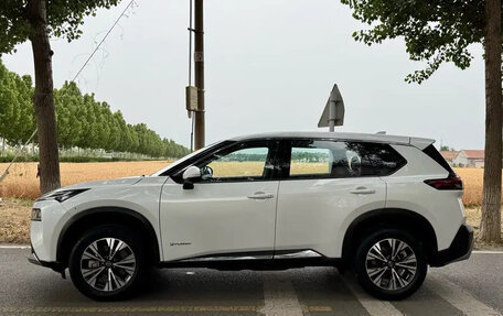 Nissan X-Trail, 2024 год, 2 850 000 рублей, 11 фотография