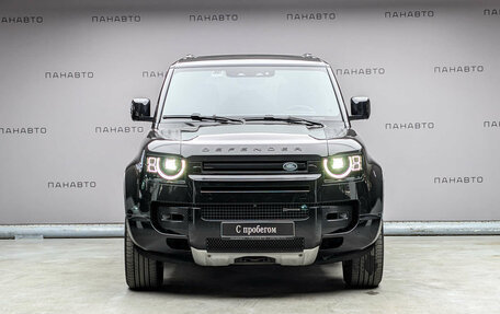 Land Rover Defender II, 2021 год, 7 950 000 рублей, 3 фотография