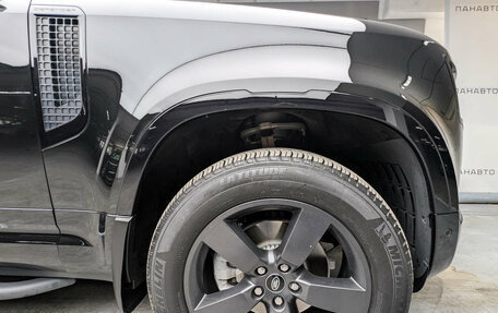 Land Rover Defender II, 2021 год, 7 950 000 рублей, 8 фотография