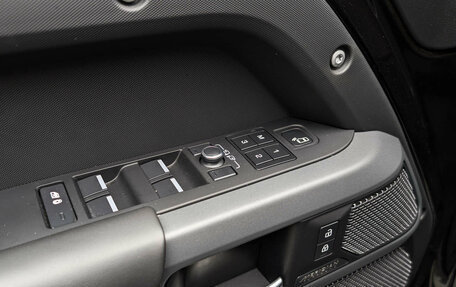 Land Rover Defender II, 2021 год, 7 950 000 рублей, 13 фотография