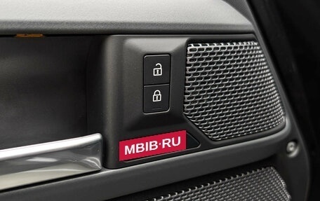Land Rover Defender II, 2021 год, 7 950 000 рублей, 12 фотография