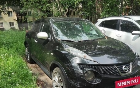 Nissan Juke II, 2012 год, 900 000 рублей, 3 фотография