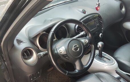 Nissan Juke II, 2012 год, 900 000 рублей, 11 фотография