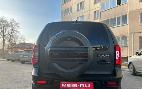 Chevrolet Niva I рестайлинг, 2016 год, 685 000 рублей, 4 фотография