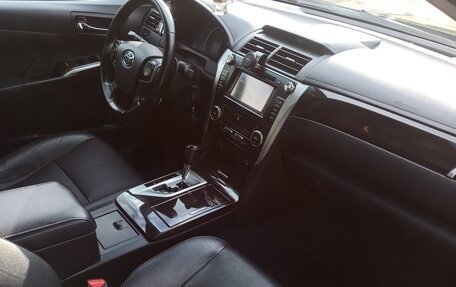 Toyota Camry, 2014 год, 1 360 000 рублей, 8 фотография