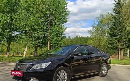 Toyota Camry, 2014 год, 1 360 000 рублей, 11 фотография