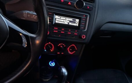 Volkswagen Polo VI (EU Market), 2017 год, 750 000 рублей, 6 фотография