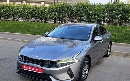 KIA K5, 2022 год, 2 750 000 рублей, 10 фотография