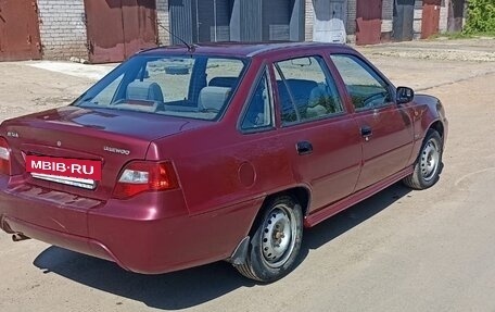 Daewoo Nexia I рестайлинг, 2011 год, 300 000 рублей, 5 фотография