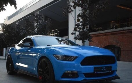 Ford Mustang VI рестайлинг, 2017 год, 2 850 000 рублей, 5 фотография