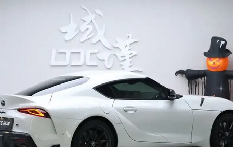 Toyota Supra, 2021 год, 6 750 000 рублей, 5 фотография