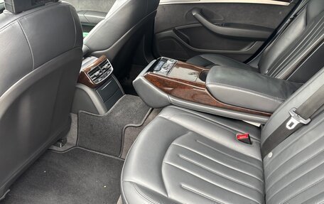 Audi A8, 2014 год, 2 200 000 рублей, 16 фотография