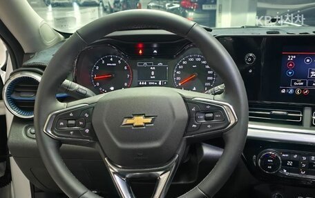 Chevrolet Trax, 2024 год, 2 300 000 рублей, 13 фотография