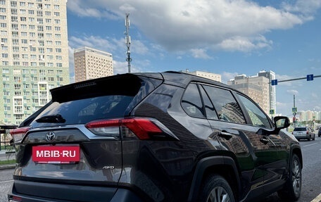 Toyota RAV4, 2020 год, 3 700 000 рублей, 3 фотография